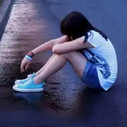 心累想哭好无助的说说关于无助的心情的句子