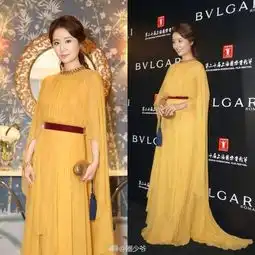 41岁林心如性感装扮很减龄,老公霍建华的表情奇怪