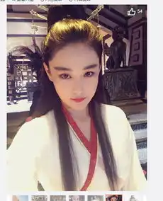 张馨予晒古装美照怀抱小狗比剪刀手卖萌组图