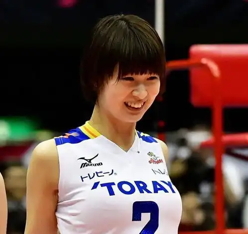 她被誉为最美亚洲女排队员,日本人最想结婚的对象,却有个丑男友
