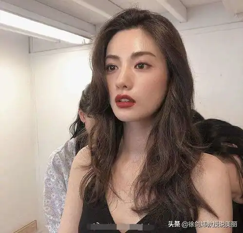 这才是妈生脸的最高境界了