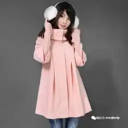 宽松大气的斗篷大衣,绝对衣橱的必备款