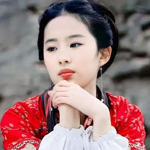 神仙姐姐头像刘亦菲