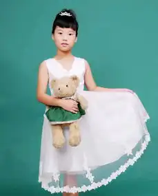 谁能给我1012岁漂亮的小女孩的图片