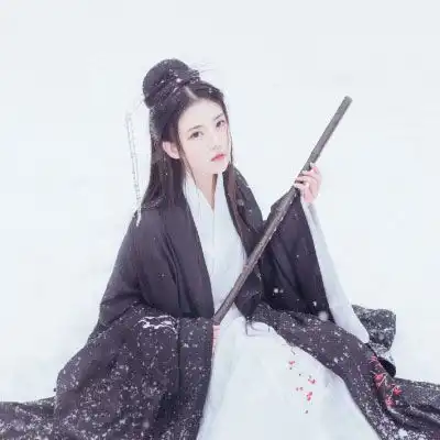 漂亮长发古风清纯美女头像