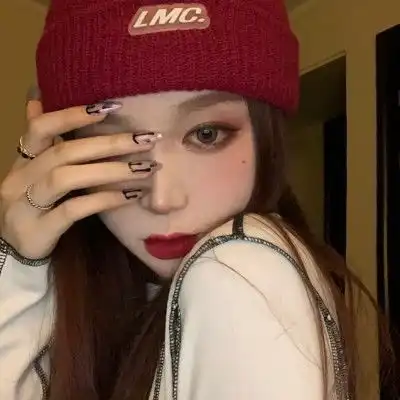 超火干净侧脸女生头像