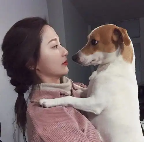 头像爱意满满的时候,生个气都能笑出来