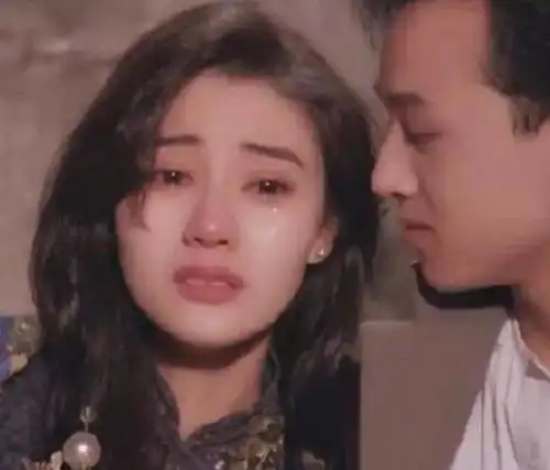 李嘉欣巅峰颜值曝光,那时无p图网友这才是真正的四千年美女