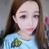 真实美女图片一个人多张微信头像图片大全