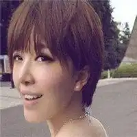 超短发女生帅气头像微信头像图片大全