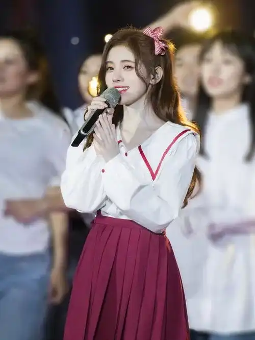 今年夏天大火的bm裙jk裙都是什么鬼
