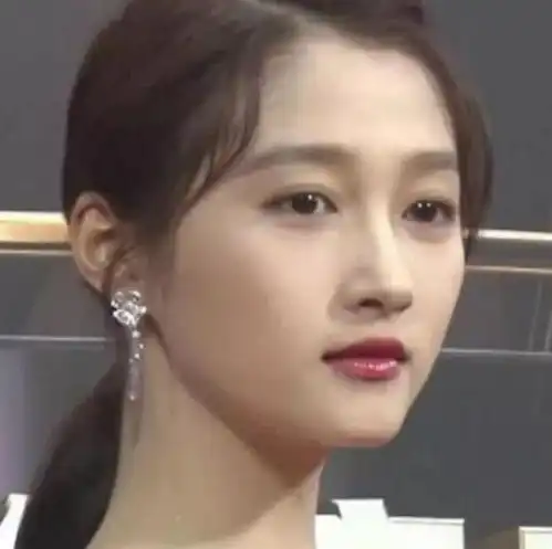 好看的女生头像超仙气杨