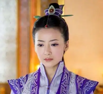 上一次女扮男装成经典的是林青霞25年后她一鸣惊人杨幂都out了