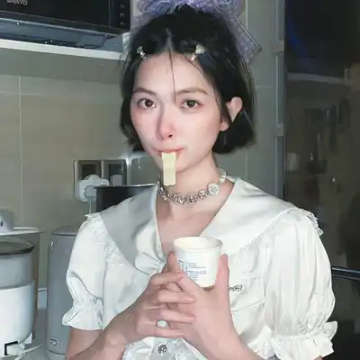 2023最新氛围感优雅女生微信头像