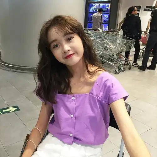 馨帮帮sinbounboun这个淘宝店的女模特叫什么啊,感觉敲可爱,微博名呢