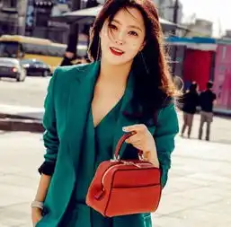 42岁金喜善庆生,容颜不老,真是越来越美了