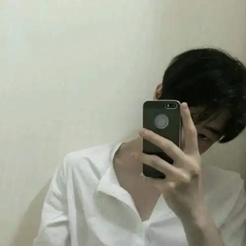 qq头像女生霸气手机控男