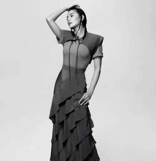 张雨绮否认自己强势脾气不好其实我是一个温柔似水的女子