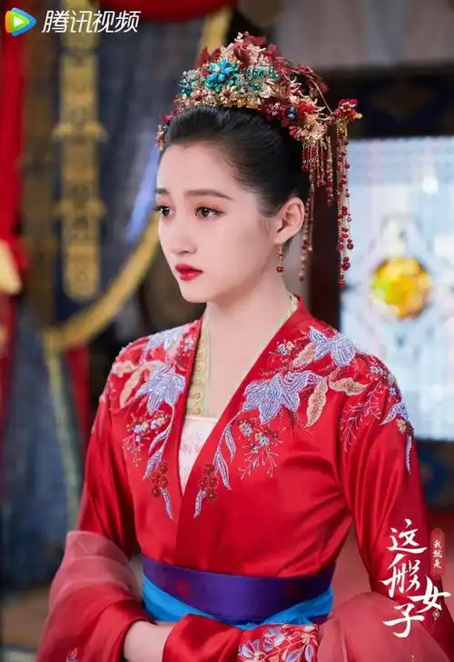 关晓彤手绘三幅画告别班婳,我就是这般女子收官