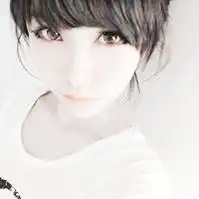 她在非主流女生头像中很火,她叫什么名字