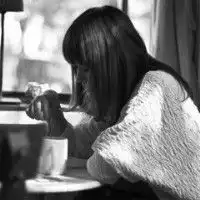 短暂的烟花盛宴qq非主流女生头像6