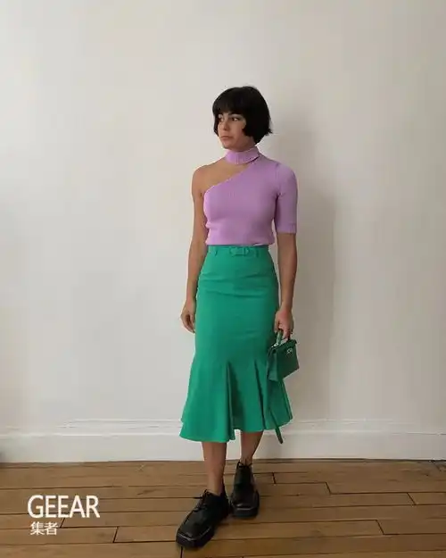 ins女生穿搭示范如何将紫色穿搭的时尚优雅