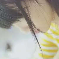 等待哭泣离别的女生伤感微信头像大全