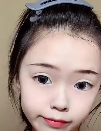 12岁女生仿妆刘诗诗,开头可别闹了,成品大眼睛好有神