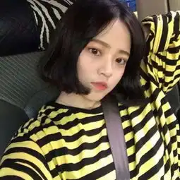冷酷头像女照片李世恩