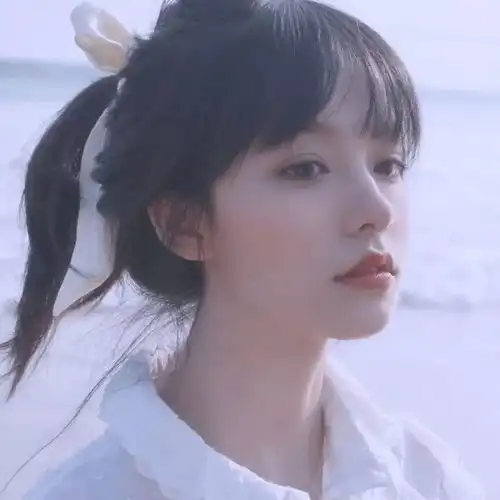 女生头像每一个不曾起舞的日子,都是对生命的辜负