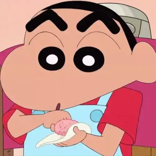 无水印女生头像蜡笔小新