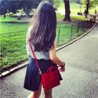 混搭头像女生背影