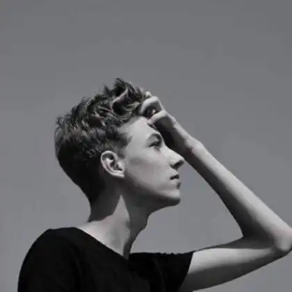 欧美颓废男生头像