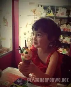 夏克立女儿poppy照片曝光爸爸去哪儿3夏克立混血女儿成唯一女娃