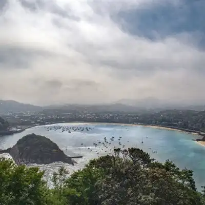 唯美的蓝天白云风景微信头像高清图片
