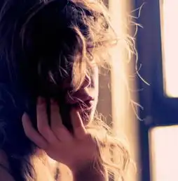 伤感女qq头像乌克兰