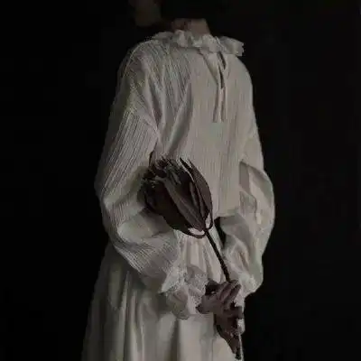 黑白头像无水印女头像