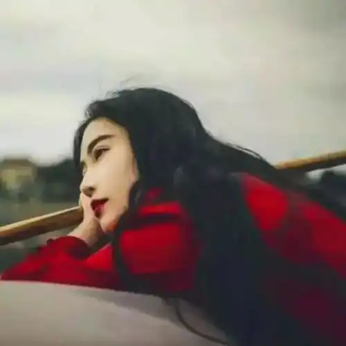 复古女生头像你明明只是个凡人却美成了画中仙