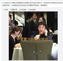 王思聪为爱犬做美甲表情宠溺