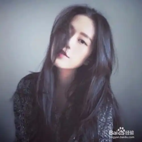 大脸女孩子照相应该梳什么发型更美