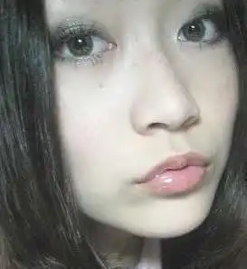大眼mm示范简单眼妆