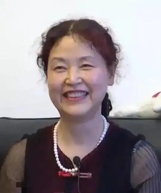 霸气男子养我余生55岁女子与76岁男子的相亲传奇