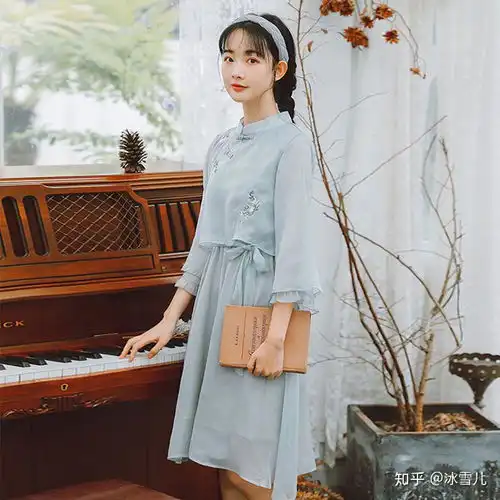 有哪些适合小个子女生的夏季连衣裙呀