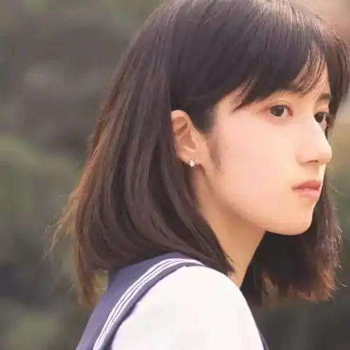 女生头像一眼钟情,尽付余生
