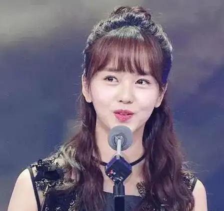 不要匆忙剪头发向韩国女演员学习2015年最漂亮的发带