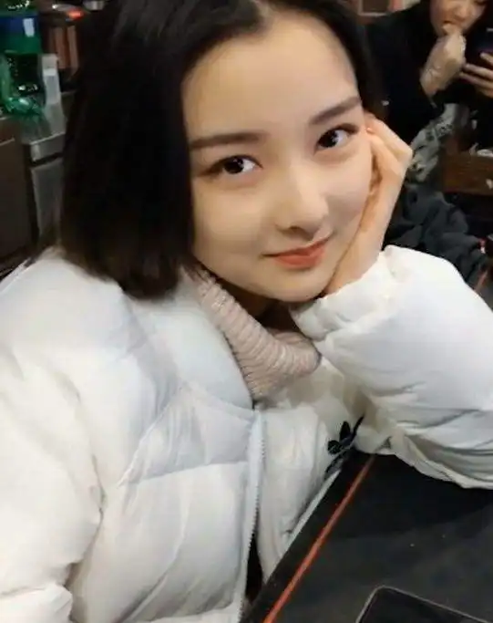 明明工资低得可怜,为何仍有这么多美女做网管