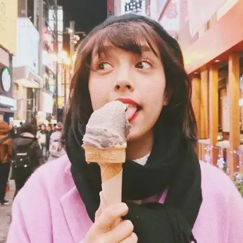 可怜的头像可爱女生桑冲