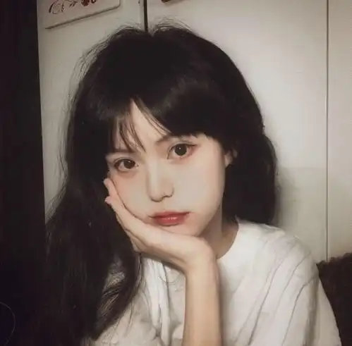 质量超高的真人女生头像