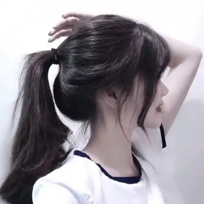 qq头像女短头发马尾