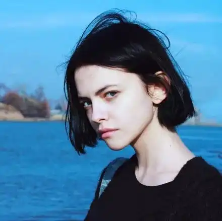 beeside壁纸丨俄罗斯不仅有世界杯,更有看不完的仙女神颜